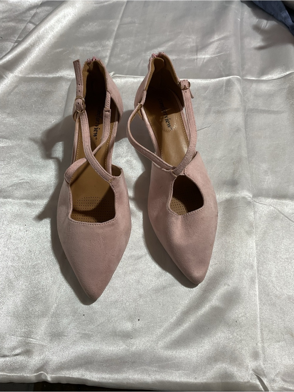 Feminine Pink Pointed-Toe Ankle Strap Flats